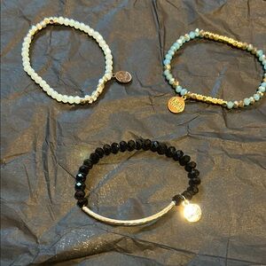 Elegant Beaded Bracelet Set - Black, White, Gold